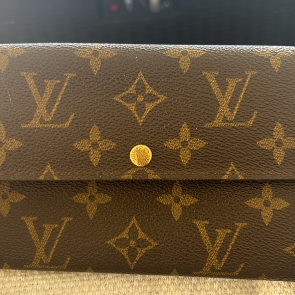Louis Vuitton monogram Sarah wallet - Picture 4 of 10